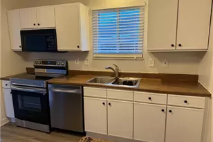 193 Surrey Ln, Canfield, OH 44406 - Photo 4