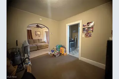 2529 17th Street NE, Canton, OH 44705 - Photo 8