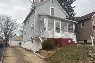 2286 6th St SW, Akron, OH 44314 - Photo 2