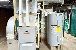 26 Elm St, Bridgeport, OH 43912 - Photo 16