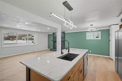 24600 Picone Lane, Huber Heights, OH 44146 - Photo 8