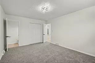 24600 Picone Ln, Huber Heights, OH 44146 - Photo 12