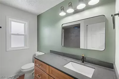 24600 Picone Lane, Huber Heights, OH 44146 - Photo 16