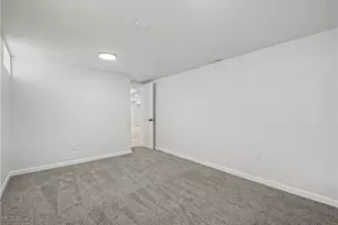 24600 Picone Ln, Huber Heights, OH 44146 - Photo 24