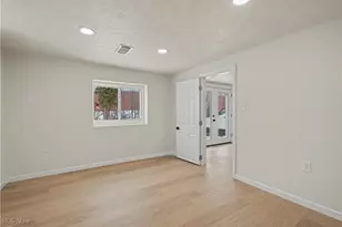 24600 Picone Ln, Huber Heights, OH 44146 - Photo 28