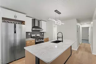 24600 Picone Ln, Huber Heights, OH 44146 - Photo 6