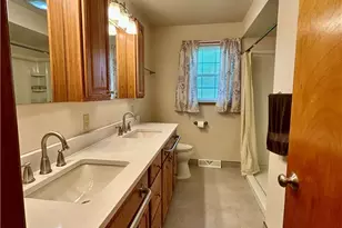 172 Lakeshore Dr, Struthers, OH 44471 - Photo 14