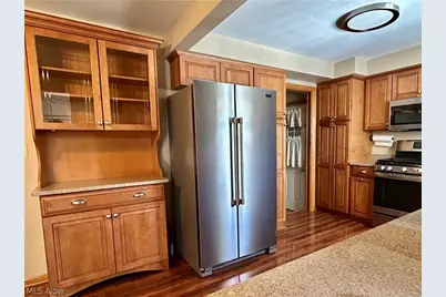 172 Lake Shore Drive, Struthers, OH 44471 - Photo 6