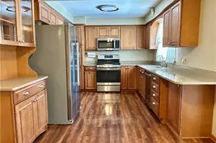 172 Lakeshore Dr, Struthers, OH 44471 - Photo 4