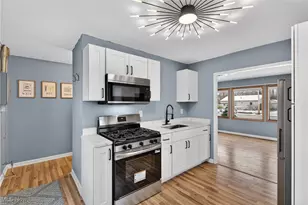 4434 Riverside Dr, Lorain, OH 44055 - Photo 2