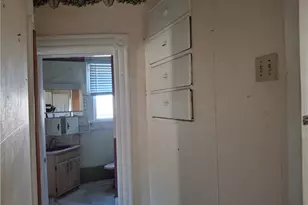 645 Logan St, Steubenville, OH 43952 - Photo 8