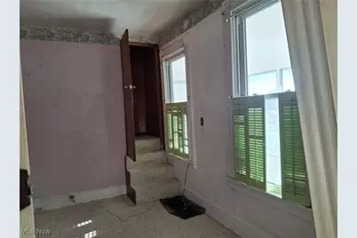 645 Logan Street, Steubenville, OH 43952 - Photo 6