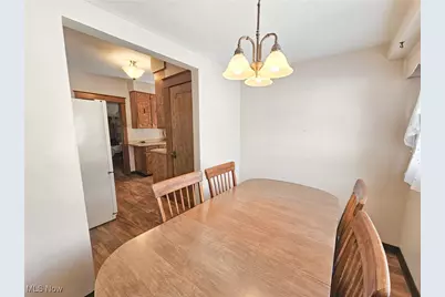 460 Devitt Avenue, Campbell, OH 44405 - Photo 8