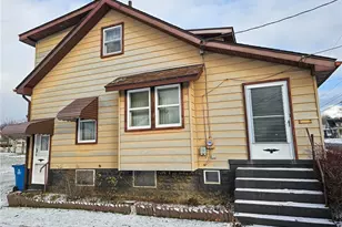 460 Devitt Ave, Campbell, OH 44405 - Photo 2