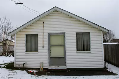 921 Camden Avenue SW, Canton, OH 44706 - Photo 10