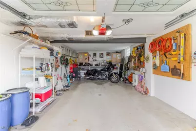 225 Florida Avenue, Weirton, WV 26062 - Photo 24