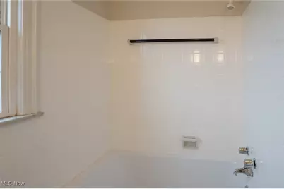 452 W Midlothian Boulevard, Youngstown, OH 44511 - Photo 22