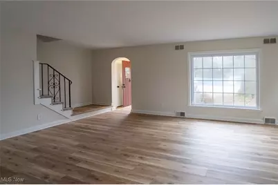 452 W Midlothian Boulevard, Youngstown, OH 44511 - Photo 4