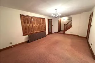 2023 Commerce St, Wellsburg, WV 26070 - Photo 4