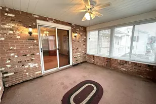 2023 Commerce St, Wellsburg, WV 26070 - Photo 30