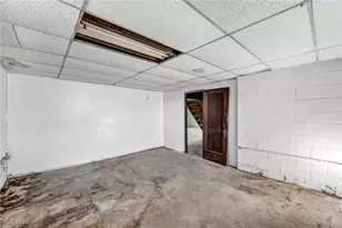 5948 South Ridge Road West, Geneva, OH 44041 - Photo 36