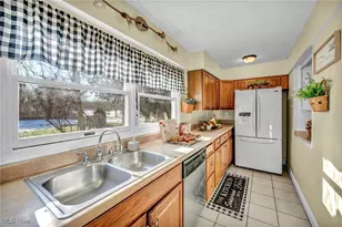 5948 South Ridge Road West, Geneva, OH 44041 - Photo 10