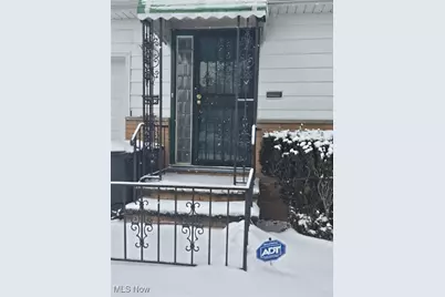 18743 Garden Boulevard, Loveland, OH 44128 - Photo 2