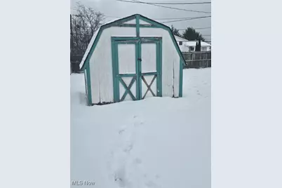 18743 Garden Boulevard, Loveland, OH 44128 - Photo 8