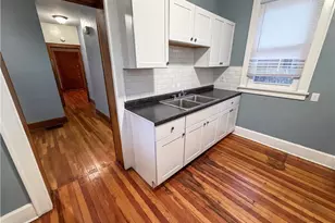 827 Winona Dr, Youngstown, OH 44511 - Photo 8