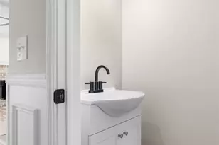 7974 Chablis Dr NW, Massillon, OH 44646 - Photo 22