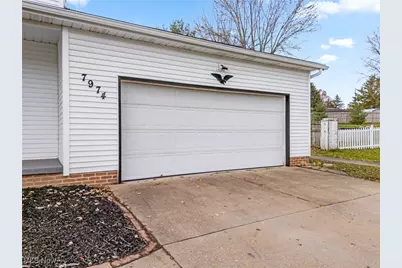 7974 Chablis Drive NW, Massillon, OH 44646 - Photo 40