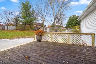 7974 Chablis Drive NW, Massillon, OH 44646 - Photo 38