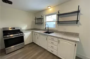 1401 Missouri Ave, Lorain, OH 44052 - Photo 4