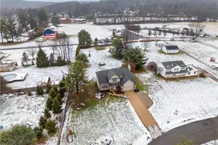 2543 Shadow Ln, Clinton, OH 44216 - Photo 2