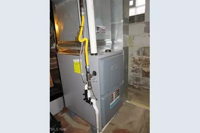 1050 Parkway Boulevard, Alliance, OH 44601 - Photo 20