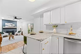 2756 Smith Rd, Fairlawn, OH 44333 - Photo 12