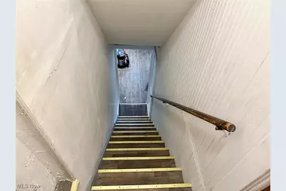 1132 Woodland Avenue NE, Warren, OH 44483 - Photo 24