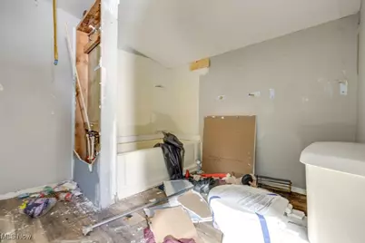 3646 Independence Road, Loveland, OH 44105 - Photo 14