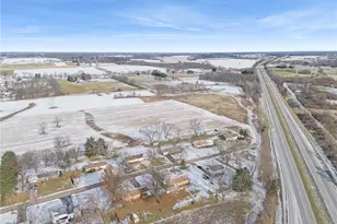 7680 Brookview St, Louisville, OH 44641 - Photo 18