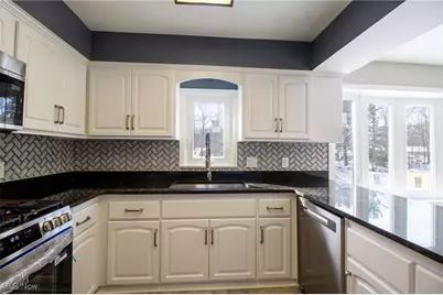 24434 Emmons Road, Columbia Station, OH 44028 - Photo 10
