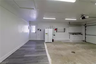 24434 Emmons Rd, Columbia Station, OH 44028 - Photo 38