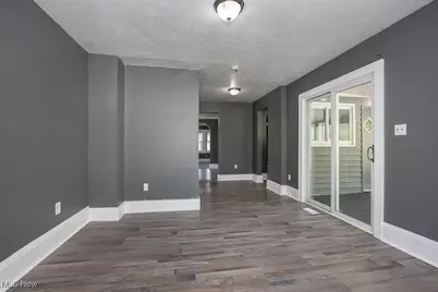 1063 Packard Drive, Akron, OH 44320 - Photo 12