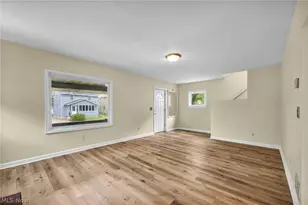 970 Hunt St, Akron, OH 44306 - Photo 4