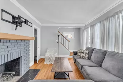 2017 Goodnor Road, Cleveland Heights, OH 44118 - Photo 4