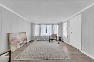 2017 Goodnor Rd, Cleveland Heights, OH 44118 - Photo 10