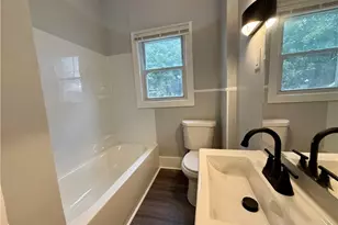 810 Thayer St, Akron, OH 44310 - Photo 6