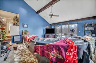 428 Canova Dr, Akron, OH 44319 - Photo 8