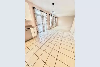 654 Brookwood Court, Northfield, OH 44067 - Photo 12