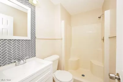 2831 McElwain Road, Akron, OH 44312 - Photo 18