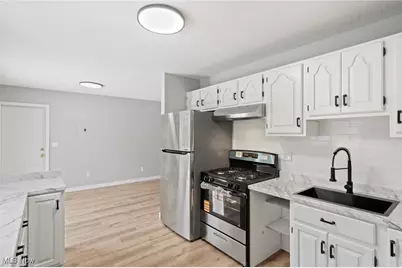 6194 Eldridge Boulevard, Huber Heights, OH 44146 - Photo 22